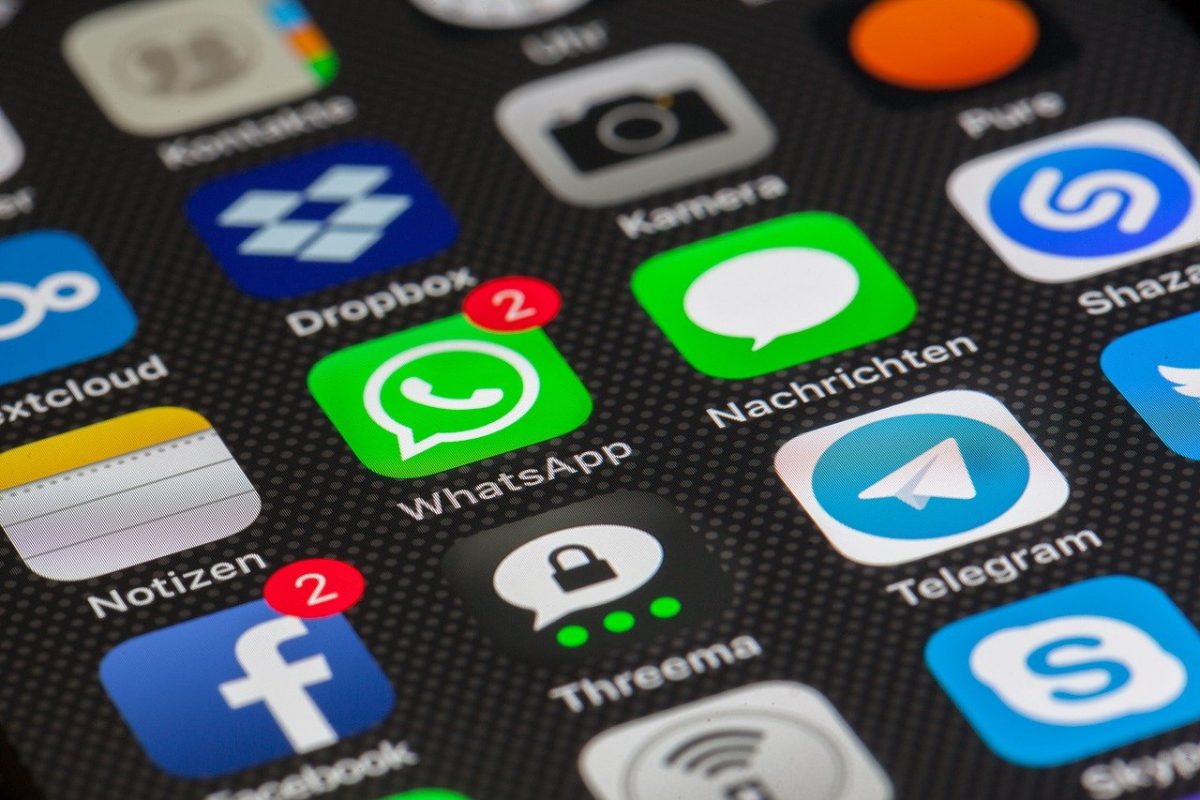 WhatsApp começa a permitir transferências de dinheiro pelo app no Brasil