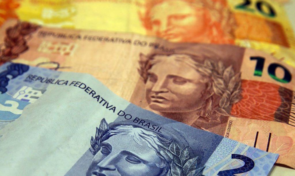 Novo salário mínimo trará ganhos reais aos brasileiros?